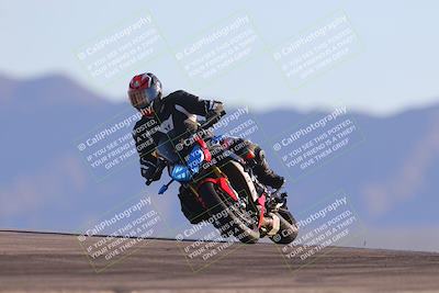media/Nov-06-2023-Moto Forza (Mon) [[ce023d0744]]/4-Beginner Group/Session 5 (Turn 9)/